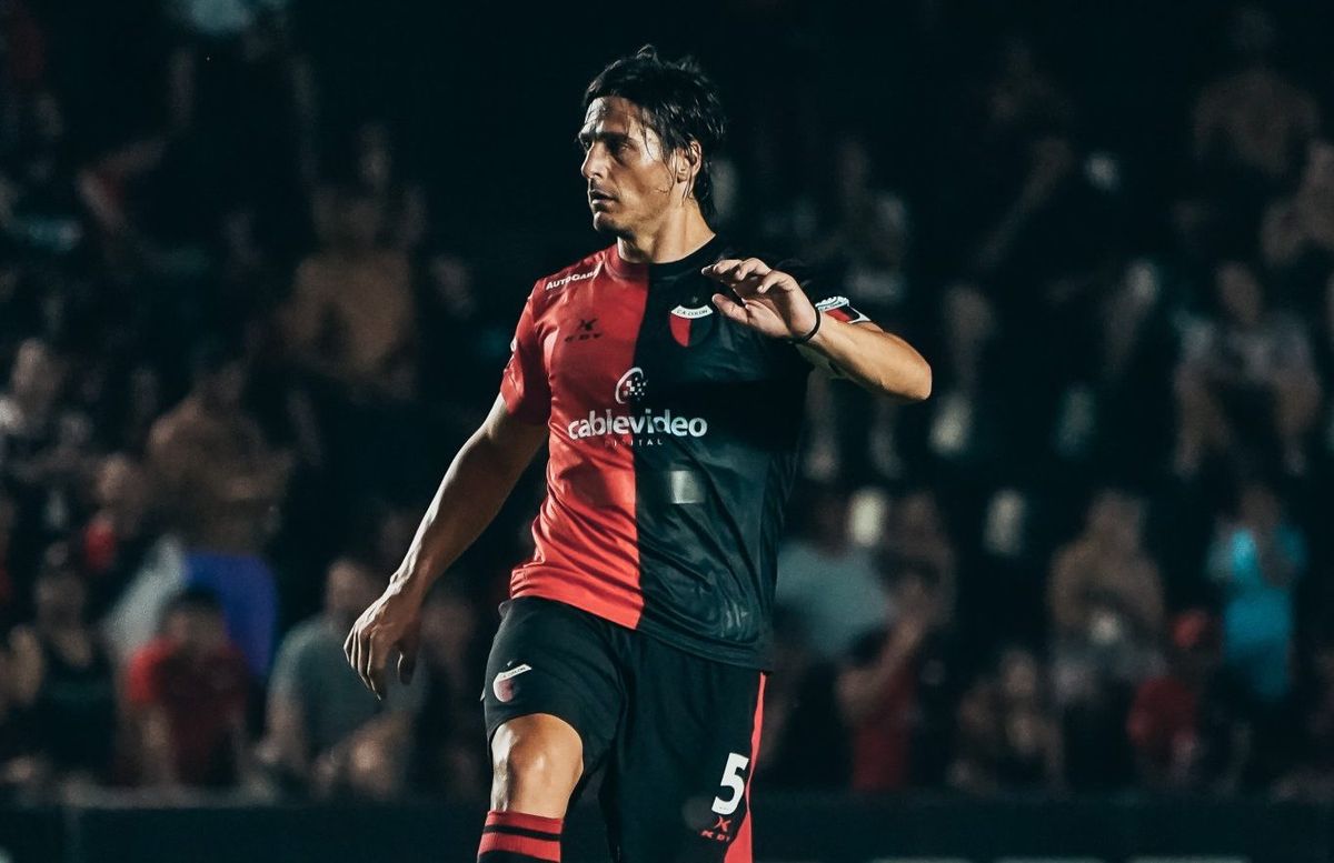 Sebastián Prediger es uno de los grandes volantes que tuvo el fútbol argentino. Sebastián Prediger es uno de los grandes volantes que tuvo el fútbol argentino.