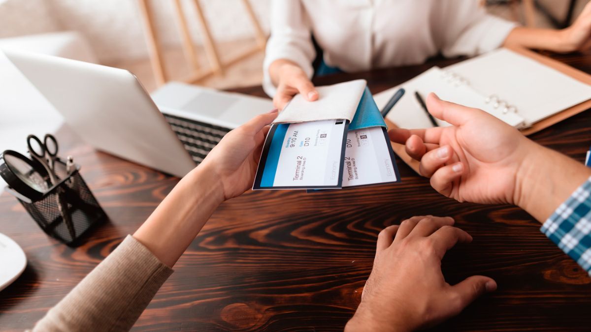 Antes de comprar paquetes tur&iacute;sticos, verificar precios y reputaci&oacute;n resulta clave para cuidar el dinero.