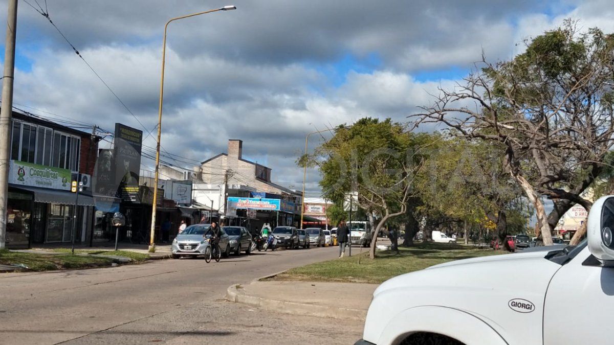 Si bien se vió una buena cantidad de vehículos criculando, el porcentaje fue mucho menor.