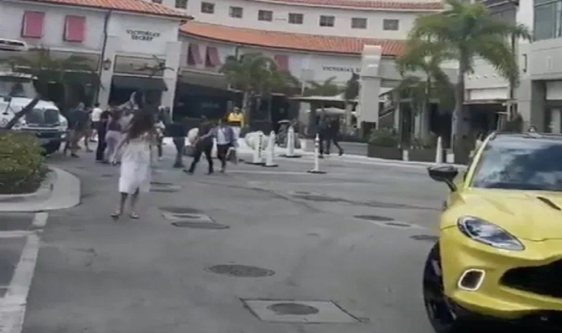 Tiroteo en Aventura Mall