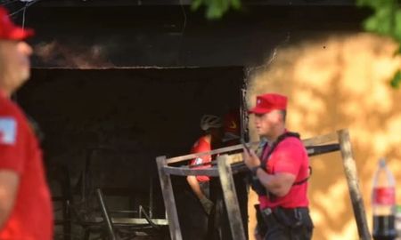 Una beba de 1 año y una nena de 5 murieron en un incendio en una iglesia de Córdoba. Eran parte de una delegación religiosa de Uruguay. Una beba de 1 año y una nena de 5 murieron en un incendio en una iglesia de Córdoba. Eran parte de una delegación religiosa de Uruguay.