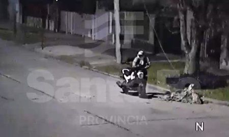 El hecho fue registrado por las cámaras de monitoreo. El hecho fue registrado por las cámaras de monitoreo.