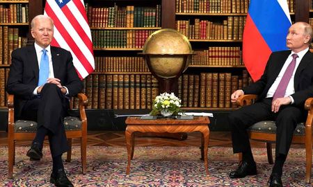 Rusia descartó una reunión entre Biden y Putin por ahora. Rusia descartó una reunión entre Biden y Putin por ahora.