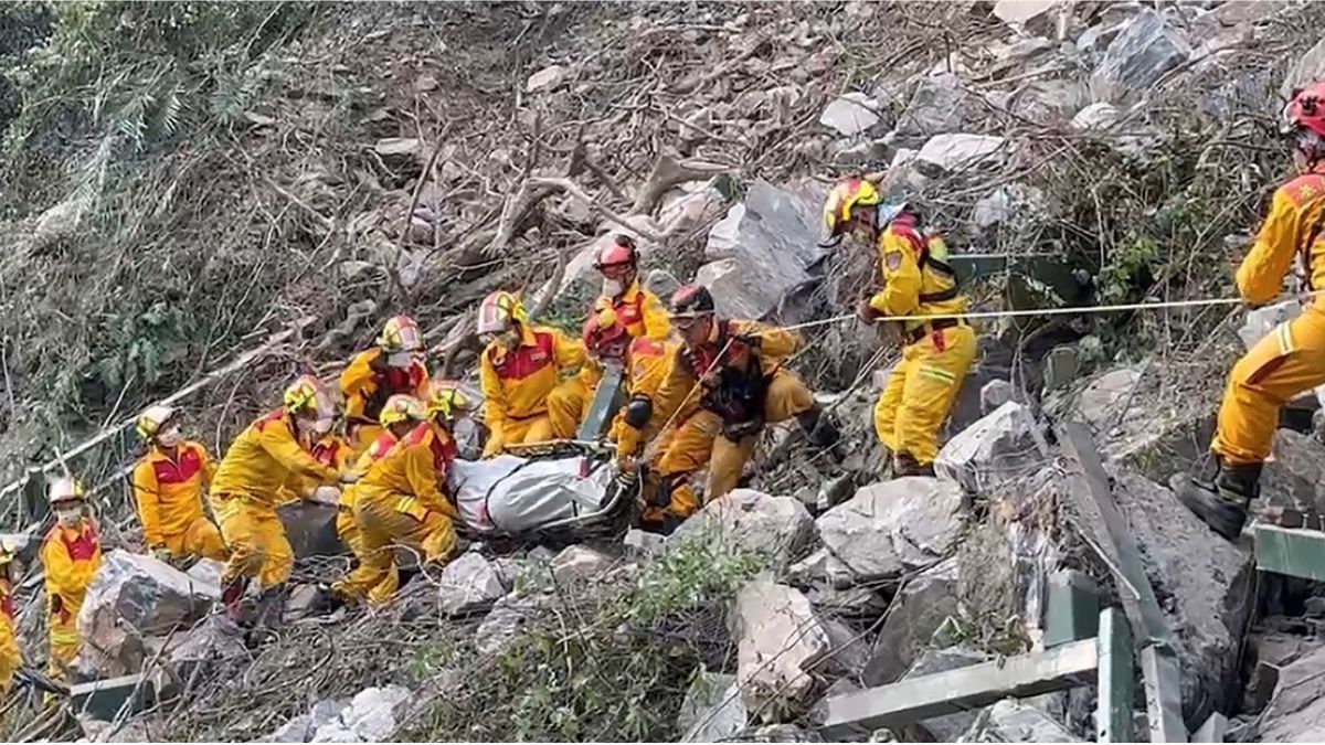 Terremoto en Taiwán: unas 70 personas salieron con vida de las áreas mineras de Hualien. Terremoto en Taiwán: unas 70 personas salieron con vida de las áreas mineras de Hualien.