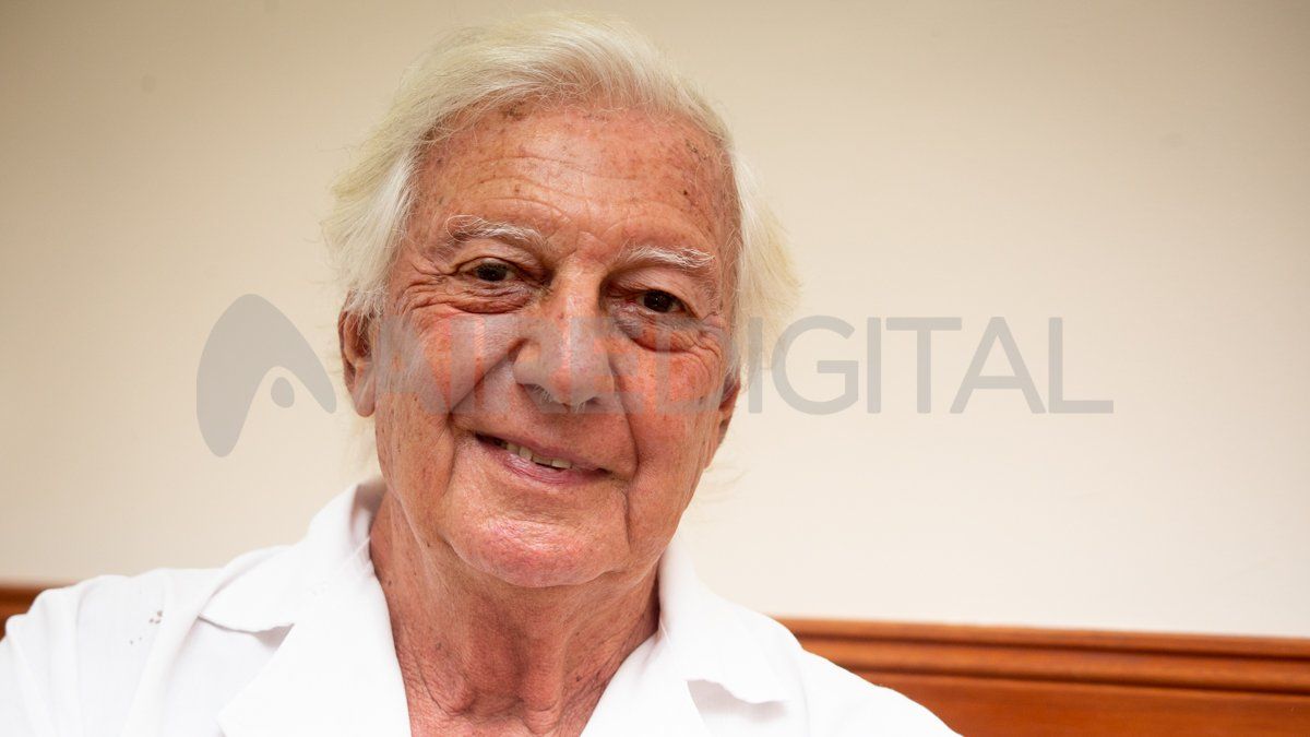 César Bonfanti se casó con Ivana Bruzzone en la década del 90 y tiene tres hijos: Gina, Giuliano y Chiara.