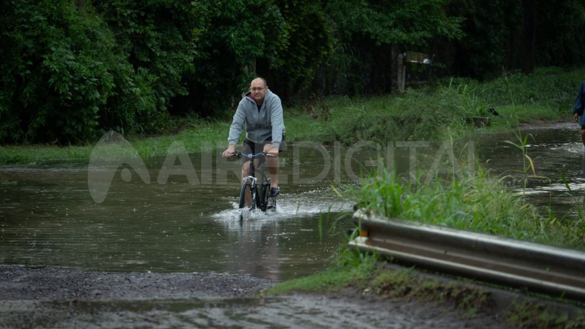 En Reconquista cayeron cerca de 360 milímetros en los últimos tres días. En Reconquista cayeron cerca de 360 milímetros en los últimos tres días.