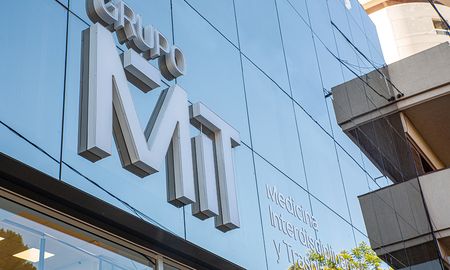 En el 2022, Grupo MIT de Santa Fe llevó adelante 40 trasplantes de órganos que incluyen riñón, hígado y corazón. En el 2022, Grupo MIT de Santa Fe llevó adelante 40 trasplantes de órganos que incluyen riñón, hígado y corazón.