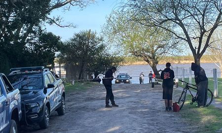 El cuerpo sin vida del preso que se arrojó al río fue hallado este viernes por la tarde. El cuerpo sin vida del preso que se arrojó al río fue hallado este viernes por la tarde.