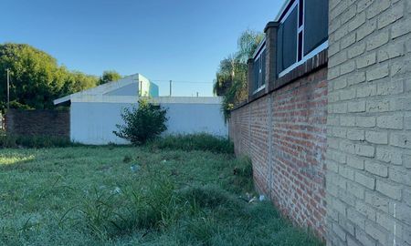Un familia sufrió dos entraderas en menos de una semana en barrio La Esmeralda. Un familia sufrió dos entraderas en menos de una semana en barrio La Esmeralda.