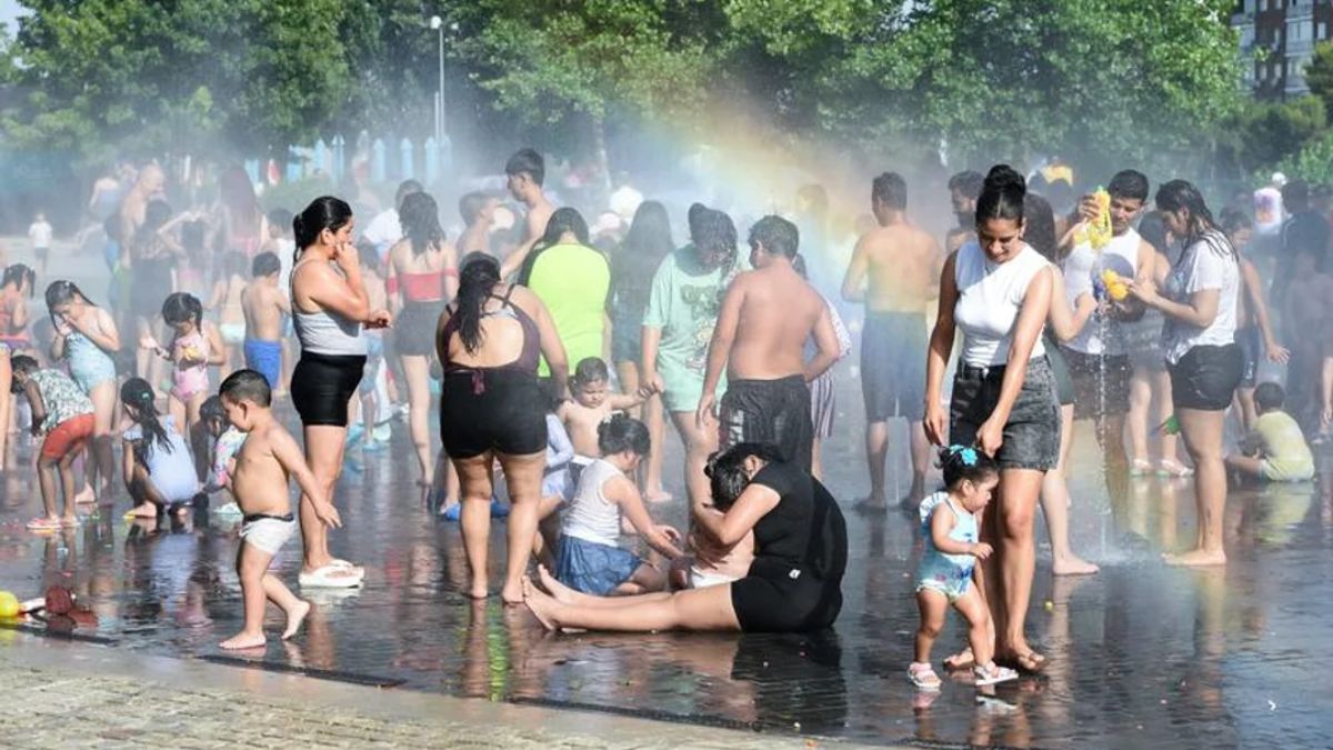 Emergencia climática en Europa por la ola de calor. Emergencia climática en Europa por la ola de calor.