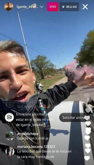 La euforia de L-Gante al ver una caravana que lo acompañaba para recibir a su hija Jamaica. 