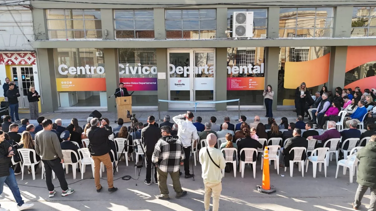 Inauguración del nuevo Centro Cívico Departamental en San Cristóbal Inauguración del nuevo Centro Cívico Departamental en San Cristóbal