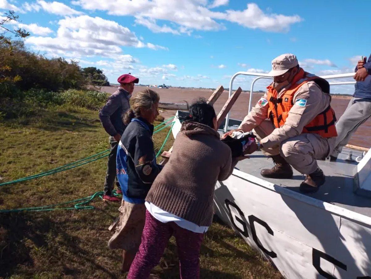 Encontraron a un bebé abandonado, desnudo en la costa del río paraná y localizaron a su madre en la isla guaycurú. (Foto ilustrativa) Encontraron a un bebé abandonado, desnudo en la costa del río paraná y localizaron a su madre en la isla guaycurú. (Foto ilustrativa) 