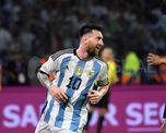 En Newells vuelven a ilusionarse con el posible regreso de Lionel Messi, luego del homenaje que recibió el mejor del mundo en Conmebol. En Newells vuelven a ilusionarse con el posible regreso de Lionel Messi, luego del homenaje que recibió el mejor del mundo en Conmebol.