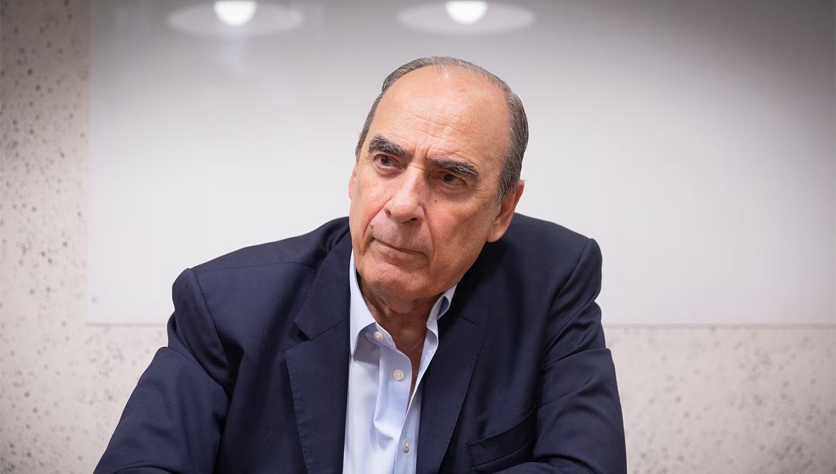 Francos inici&oacute; su presentaci&oacute;n pasadas las 11:30 ante los senadores, en una sesi&oacute;n presidida por la vicepresidenta y titular del cuerpo, Victoria Villarruel.