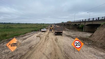 Avanzan las obras en el nuevo Puente Carretero que unirá Santa Fe- Santo Tomé: trabajos en el suelo