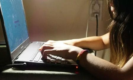 Una denuncia encendió la alerta por un caso de grooming a una menor de 8 años a través de redes sociales; interviene la fiscalía. Una denuncia encendió la alerta por un caso de grooming a una menor de 8 años a través de redes sociales; interviene la fiscalía.
