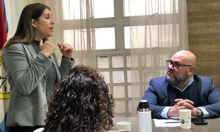 Carlos Suárez durante la última reunión del Foro de Concejales del Área Metropolitana. Carlos Suárez durante la última reunión del Foro de Concejales del Área Metropolitana.