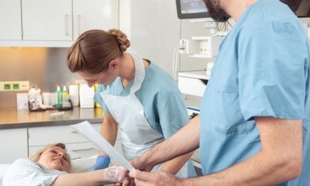Cáncer de colon: el 90% de los casos se puede prevenir, pero el miedo y el pudor retrasan el diagnóstico