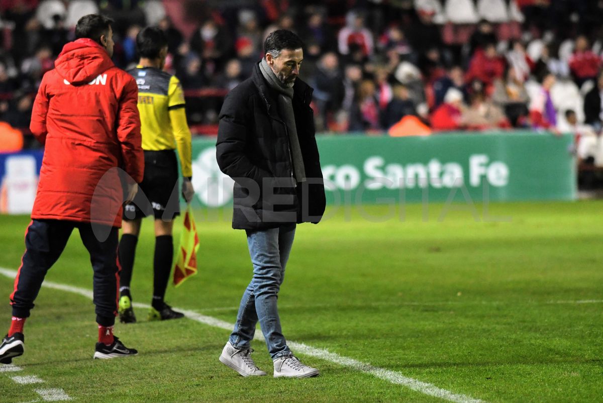 A Unión no le dio la nafta, perdió con Racing y evidenció la falta de refuerzos