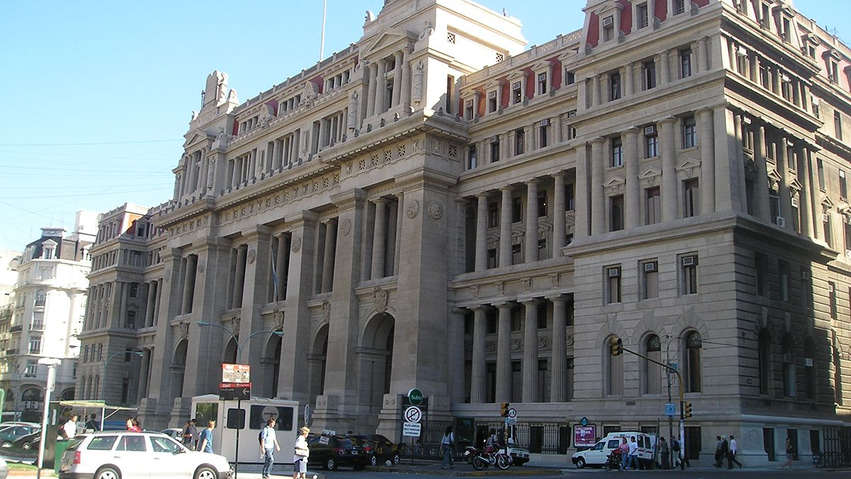 Santa Fe y Nación en la Corte Suprema por la deuda previsional. 