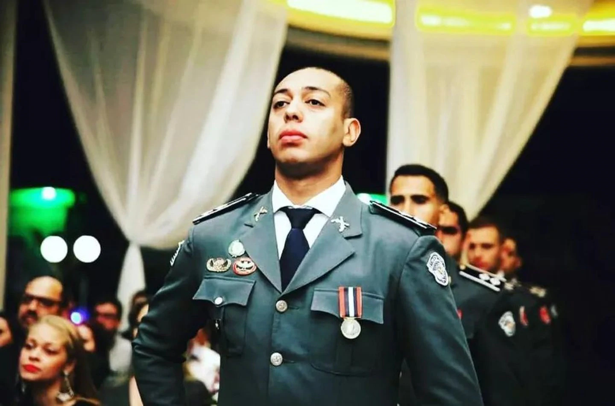 Según versiones de prensa, el acusado ya tenía antecedentes por actos de indisciplina, por haberse inmiscuido en una discusión y agredido a otro policía en un incidente ocurrido en un bar de Sao Paulo. (Instagram)