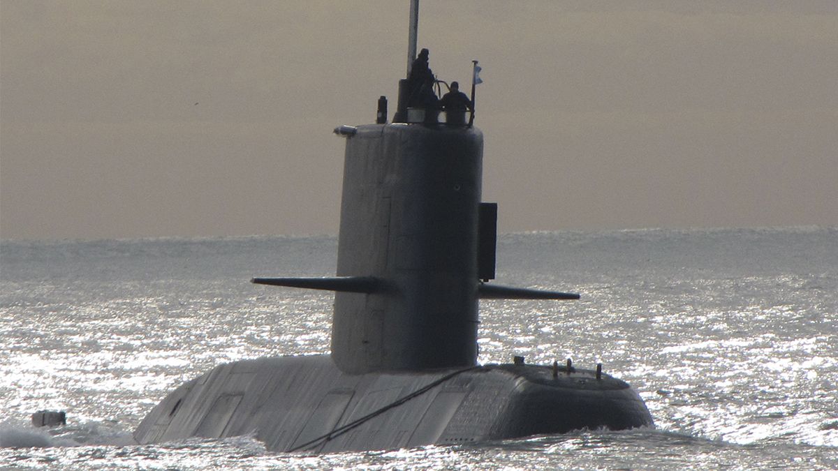 El 15 de noviembre de 2017 el submarino ARA San Juan desapareció en el mar Argentino con 44 personas a bordo (43 hombres y 1 mujer).