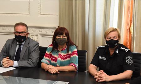 La provincia presentó un conjunto de medidas destinadas a favorecer la igualdad de género y la diversidad en la Policía La provincia presentó un conjunto de medidas destinadas a favorecer la igualdad de género y la diversidad en la Policía