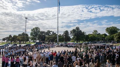 Más celeste y blanca que nunca: Rosario celebró los 214 años del primer izamiento de la bandera