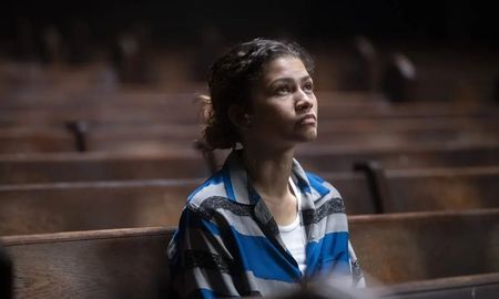 La tercera temporada de Euphoria presenta a Rue y sus amigos en una etapa adulta marcada por los errores del pasado. La tercera temporada de Euphoria presenta a Rue y sus amigos en una etapa adulta marcada por los errores del pasado.