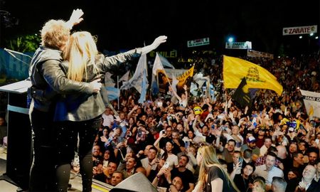 El Parque Lezama, Milei habló de los índices de pobreza, apuntó contra el kirchnerismo y pronosticó un batacazo electoral el próximo año. El Parque Lezama, Milei habló de los índices de pobreza, apuntó contra el kirchnerismo y pronosticó un batacazo electoral el próximo año.