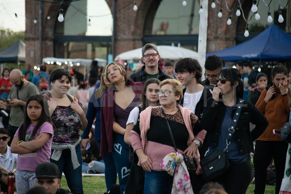 Las imágenes del festival de música por el Día Internacional de la Juventud en Santa Fe
