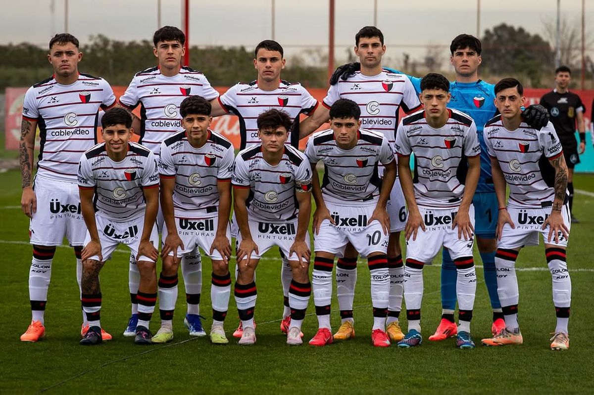 Así formó Colón ante Argentinos Júniors. Así formó Colón ante Argentinos Júniors.