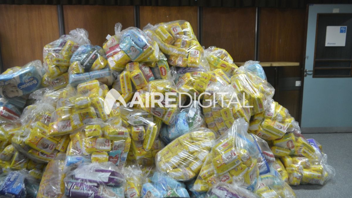 Este año la colecta se realizó en una cadena de supermercado local con grandes resultados.