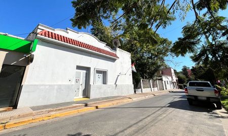 Lisandro Enrico y Andrés Soperez se reunieron este miércoles en la Municipalidad de Rincón.