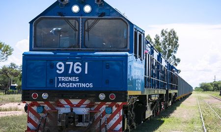 El vocero presidencial Manuel Adorni anunció este miércoles la privatización de la empresa estatal Belgrano Cargas y Logística Sociedad Anónima. El vocero presidencial Manuel Adorni anunció este miércoles la privatización de la empresa estatal Belgrano Cargas y Logística Sociedad Anónima.