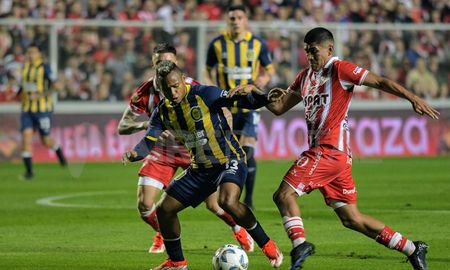 Unión vs. Central por Copa Argentina se jugaría a las 13 del sábado 28 de junio. Unión vs. Central por Copa Argentina se jugaría a las 13 del sábado 28 de junio.