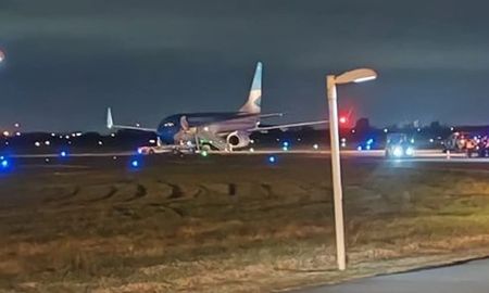 El avión llegaba a Ezeiza desde Mendoza. El avión llegaba a Ezeiza desde Mendoza.