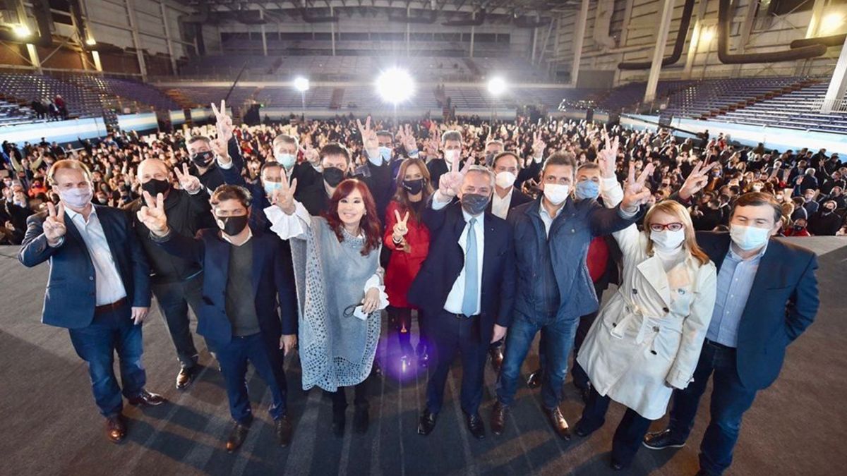 El Frente de Todos cerró la campaña previa a las Paso en Tecnópolis.