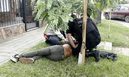 aseguran que el policia que mato a joven asaltante en barrio guadalupe no dio la ?voz de alto? aseguran que el policia que mato a joven asaltante en barrio guadalupe no dio la ?voz de alto?