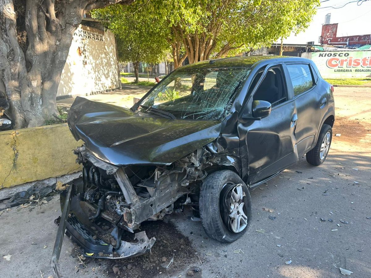 El accidente ocurrió cerca de las 5 en barrio Los Hornos de Santa Fe.