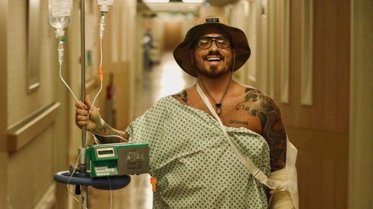 Fede Bal continúa internado en Brasil.