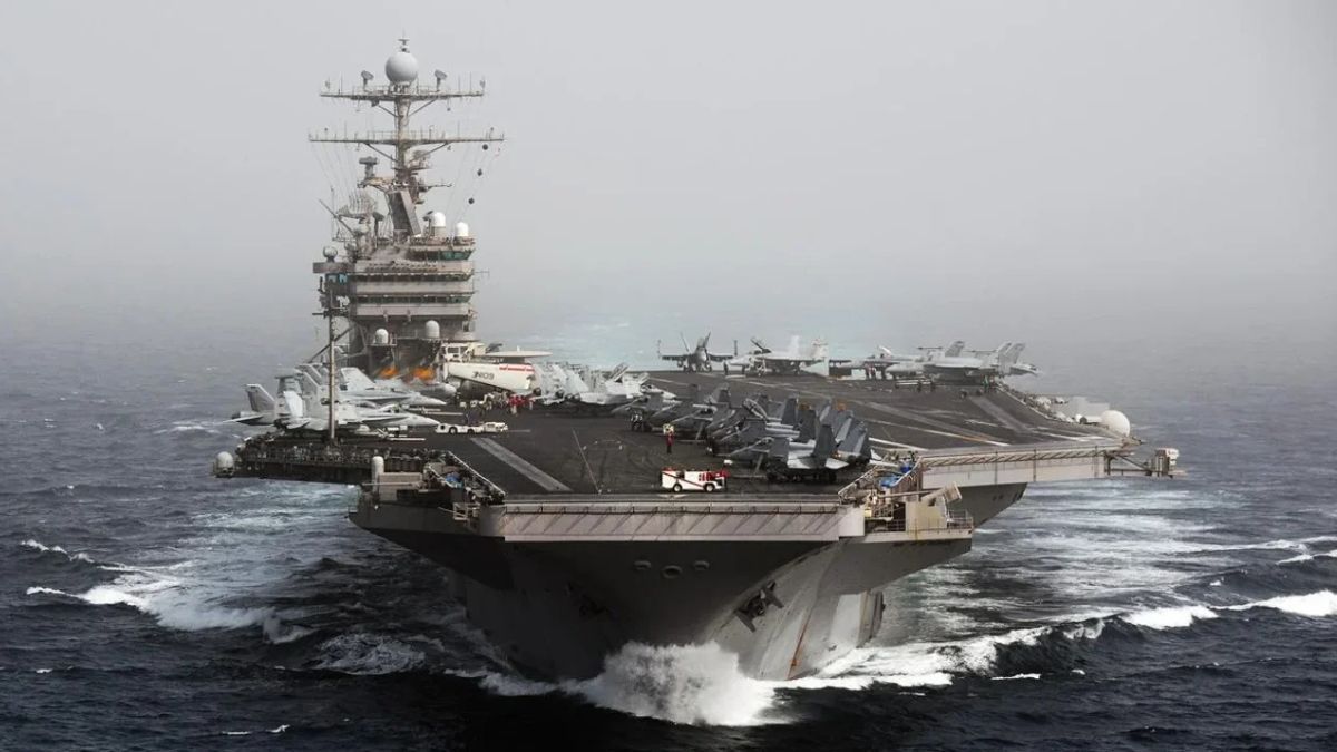 Trump podría ordenar que el portaaviones USS Abraham Lincoln viaje hacia el Caribe. Foto: Agencia NA/Redes.