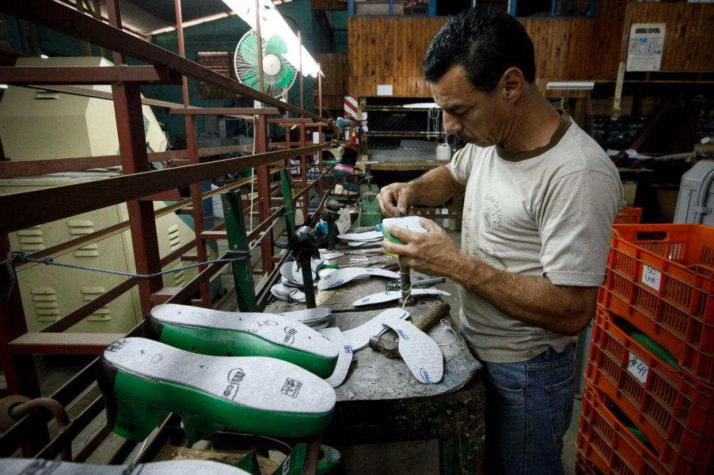 Un trabajador en una pyme