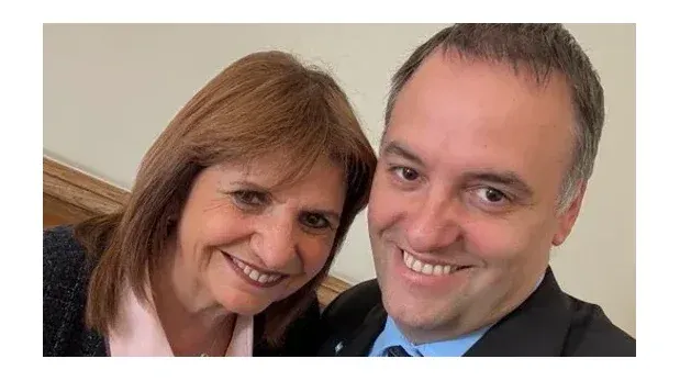 La senadora reafirmó la postura del Presidente de la Nación en torno a las polémicas que rodean al jefe de Gabinete debido a su declaración jurada patrimonial.