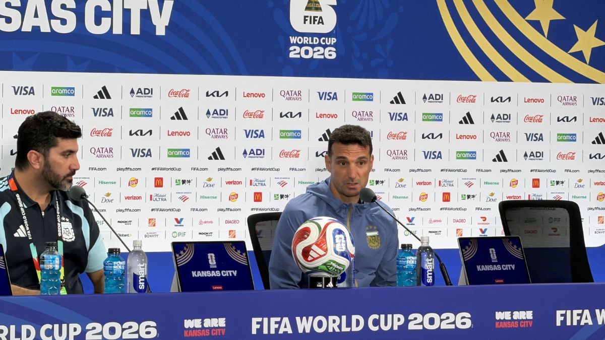 Lionel Scaloni analizó en conferencia de prensa la victoria de Argentina ante Argelia.