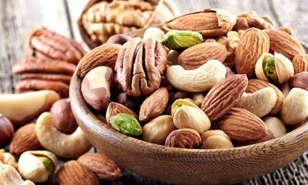 Beneficios de consumir frutos secos. Beneficios de consumir frutos secos.