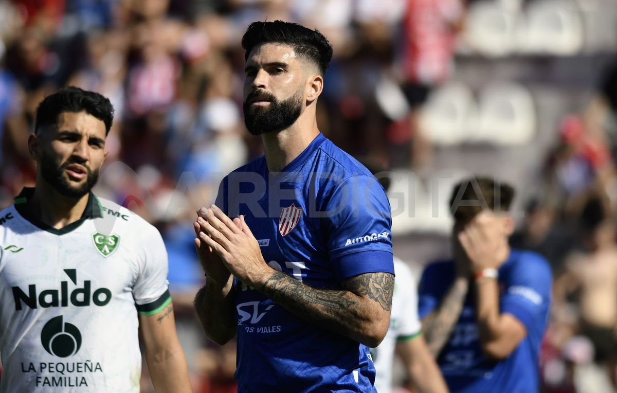 La duda del Kily González para enfrentar a Belgrano: Orsini o Dómina para compañar a Morales. La duda del Kily González para enfrentar a Belgrano: Orsini o Dómina para compañar a Morales.