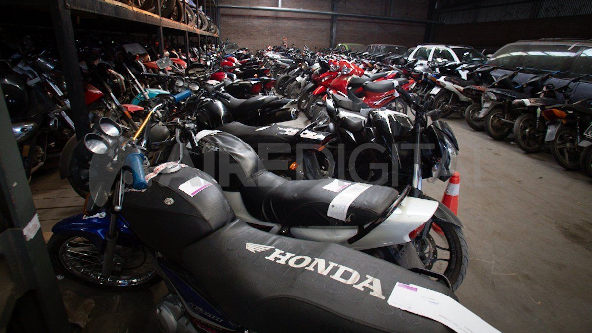 El corralón municipal es el lugar donde se almacenan todas las motos retenidas por transitar con documentación irregular o carecer de ella.