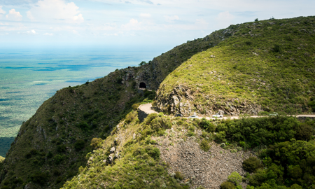 Camino de los Túneles de Taninga, un recorrido único entre las sierras de Córdoba para conocer en familia. Camino de los Túneles de Taninga, un recorrido único entre las sierras de Córdoba para conocer en familia.